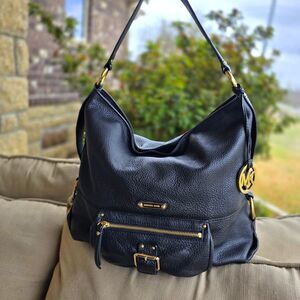 Michael Kors Large Austin pebbled black Leather Shoulder Bag $348.00